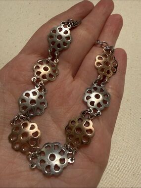Stunning Sterling Silver 925 two-toned Floral Link Bracelet 8’ inches